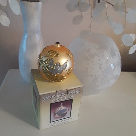 Vintage Mercury Gold Glass Angel Oil Lamp New - Picture 2 of 5